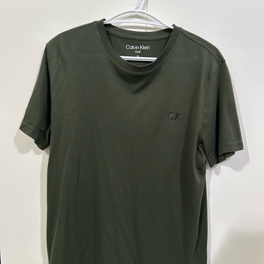 Calvin Klein Men's Green T-Shirt
